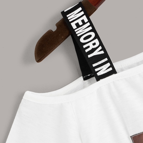 One Shoulder Hair Tie on Printed Tee Shirt - Picture 4 of 6